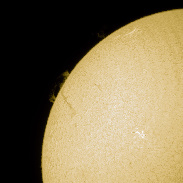 <font class="tempImageTitleThumbText">Solar Prominence</font><br>Abdur Anwar<br>Apr 21 1:09am<br>Edmonton, Canada