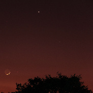 <font class="tempImageTitleThumbText">Moon, Saturn, Venus</font><br>Andres Eloy Martinez Rojas<br>Jan 23 2:43am<br>Jojutla Morelos Mexico