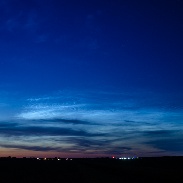 <font class="tempImageTitleThumbText">Noctilucent Clouds</font><br>Bill Krosney<br>Jun 25 3:15am<br>Winnipeg, MB