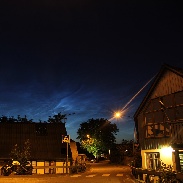 <font class="tempImageTitleThumbText">Noctilucent Clouds</font><br>Björn Hårdstedt<br>Jul 10 10:11pm<br>Kåseberga, Ystad, Sweden