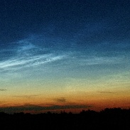 <font class="tempImageTitleThumbText">Noctilucent Clouds</font><br>Bob Hawkey<br>Jun 25 4:12am<br>Dilke, Saskatchewan