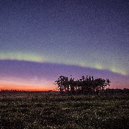 <font class="tempImageTitleThumbText">Aurora & NLCs</font><br>Catalin Tapardel<br>Jun 30 3:16pm<br>Municipal district of opportuni