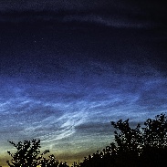 <font class="tempImageTitleThumbText">Noctilucent Cloud</font><br>Derek Mellott<br>Jun 22 3:05am<br>Gibbons Alberta