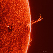 <font class="tempImageTitleThumbText">Prominence Edge-on Loop</font><br>Dr. Sebastian Voltmer<br>May 13 10:12pm<br>Spicheren, France