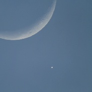 <font class="tempImageTitleThumbText">Venus Occultation By Moon 7:53 Pst</font><br>eRic Babcock<br>Dec 7 4:23pm<br>Salinas, Ca