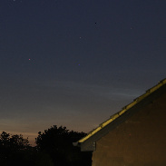<font class="tempImageTitleThumbText">Noctilucent Cloud</font><br>George Anderson<br>Jul 15 8:03pm<br>Wokingham, England, UK