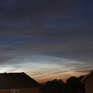 <font class="tempImageTitleThumbText">Noctilucent Cloud</font><br>George Anderson<br>Jun 17 8:51pm<br>Wokingham, Berkshire, England, 