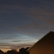 <font class="tempImageTitleThumbText">Noctilucent Cloud</font><br>George Anderson<br>Jul 2 9:49pm<br>Wokingham, Berkshire, England, 