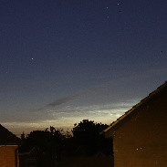 <font class="tempImageTitleThumbText">Noctilucent Cloud</font><br>George Anderson<br>Jun 30 7:02pm<br>Wokingham, England, UK