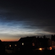 <font class="tempImageTitleThumbText">Noctilucent Clouds</font><br>Gordon Ward<br>Jun 21 10:58pm<br>Hightown, Castleford, UK