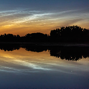 <font class="tempImageTitleThumbText">Noctilucent Clouds</font><br>Harlan Thomas<br>Jun 2 11:53am<br>NorthEast of Calgary, Alberta