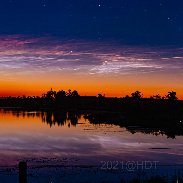 <font class="tempImageTitleThumbText">Red Noctilucent Clouds</font><br>Harlan Thomas<br>Jun 28 12:58pm<br>NorthWest of Calgary, Alberta