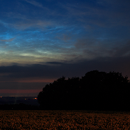 <font class="tempImageTitleThumbText">Noctilucent Clouds</font><br>Heiko Ulbricht<br>Jul 2 11:08pm<br>Landberg hill, Saxony, Germany