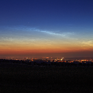 <font class="tempImageTitleThumbText">Noctilucent Clouds</font><br>Heiko Ulbricht<br>Jun 28 2:20am<br>Mt. Lerchenberg near Börnchen,