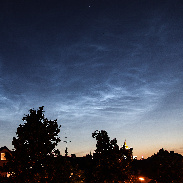 <font class="tempImageTitleThumbText"> Noctilucent Clouds (NLC)</font><br>Hendrik Neumann<br>Jun 25 9:48pm<br>Frankfurt, Germany