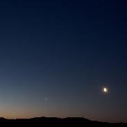 <font class="tempImageTitleThumbText">NLC, Moon And Venus</font><br>haluzarium<br>Jun 20 8:59pm<br>Žiar nad Hronom/Slovakia/Europ