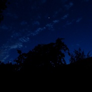 <font class="tempImageTitleThumbText">Noctilucent Clouds?</font><br>ianb<br>Jul 5 10:57pm<br>Clacton-on-Sea, Essex, UK