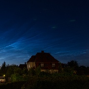 <font class="tempImageTitleThumbText">Noctilucent Clouds</font><br>Jack Juliussen<br>Jul 10 10:16pm<br>Copenhagen, Denmark.