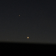 <font class="tempImageTitleThumbText">Venus And Saturn</font><br>James Coleman<br>Jan 21 8:31pm<br>Leicestershire, England, UK