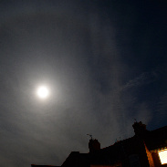 <font class="tempImageTitleThumbText">Moon Halo</font><br>James Coleman<br>Apr 2 2:09am<br>Leicestershire, England, UK