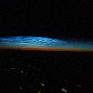 <font class="tempImageTitleThumbText">Noctilucent Clouds</font><br>Jim Donovan<br>Jul 6 8:45pm<br>Mid-Pacific Ocean N48 E180