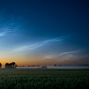 <font class="tempImageTitleThumbText">Noctilucent Clouds</font><br>Kairo Kiitsak<br>Jul 4 10:52am<br>Simuna, Estonia