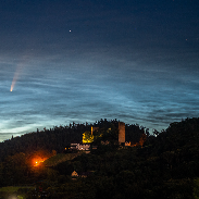 <font class="tempImageTitleThumbText">Comet C/2020 F3 Neowise And Bright Noctil</font><br>Laura Kranich<br>Jul 8 4:00am<br>Bühl, Baden-Württemberg, Germ