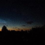 <font class="tempImageTitleThumbText">Noctilucent Cloud</font><br>Lillian Kwok<br>Jul 4 10:43am<br>London, England
