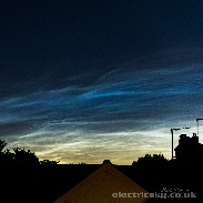 <font class="tempImageTitleThumbText">Noctilucent Clouds</font><br>Mark Seltzer<br>Aug 10 12:12am<br>Exeter, Devon, UK