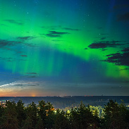 <font class="tempImageTitleThumbText">Auroras And Noctilucent Clouds</font><br>Matti Helin<br>Aug 10 3:50am<br>Southwest Finland 