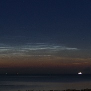 <font class="tempImageTitleThumbText">NLC</font><br>MeteoZombie<br>Jun 16 9:42pm<br>Delfzijl, Netherlands