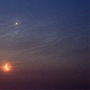 <font class="tempImageTitleThumbText">NLC With Moon & Venus Conjunction</font><br>Monika Landy-Gyebnar<br>Jun 21 3:43pm<br>Veszprem, Hungary