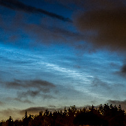 <font class="tempImageTitleThumbText">Noctilucent Clouds</font><br>Pentti Arpalahti<br>Aug 17 2:32am<br>Finland, Helsinki