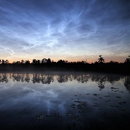 <font class="tempImageTitleThumbText">Noctilucent Clouds</font><br>Rauno Pakarinen<br>Aug 4 9:14pm<br>The Tahinlampi Pond, Pieksämä