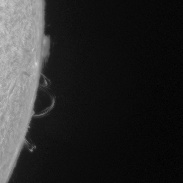 <font class="tempImageTitleThumbText">Loop Prominence</font><br>Rob Bower<br>Jun 16 1:09am<br>Lakes Simcoe Ont.  Canada
