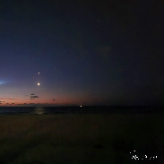 <font class="tempImageTitleThumbText">Noctilucent Cloud</font><br>Roger Menard<br>Apr 27 9:38pm<br>Lauderdale-by-the-Sea, Florida,