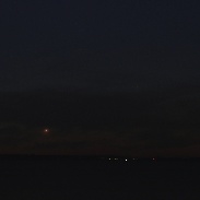 <font class="tempImageTitleThumbText">Venus, Mercury And The Moon</font><br>Stephen Gagnon<br>Mar 19 2:00am<br>Huntington Beach, Newport News,