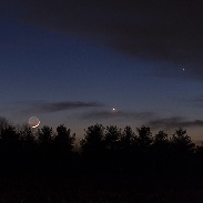 <font class="tempImageTitleThumbText">Conjuction Moon, Venus, Mercury</font><br>Terry Mann<br>Mar 19 2:41am<br>West Manchester, Ohio